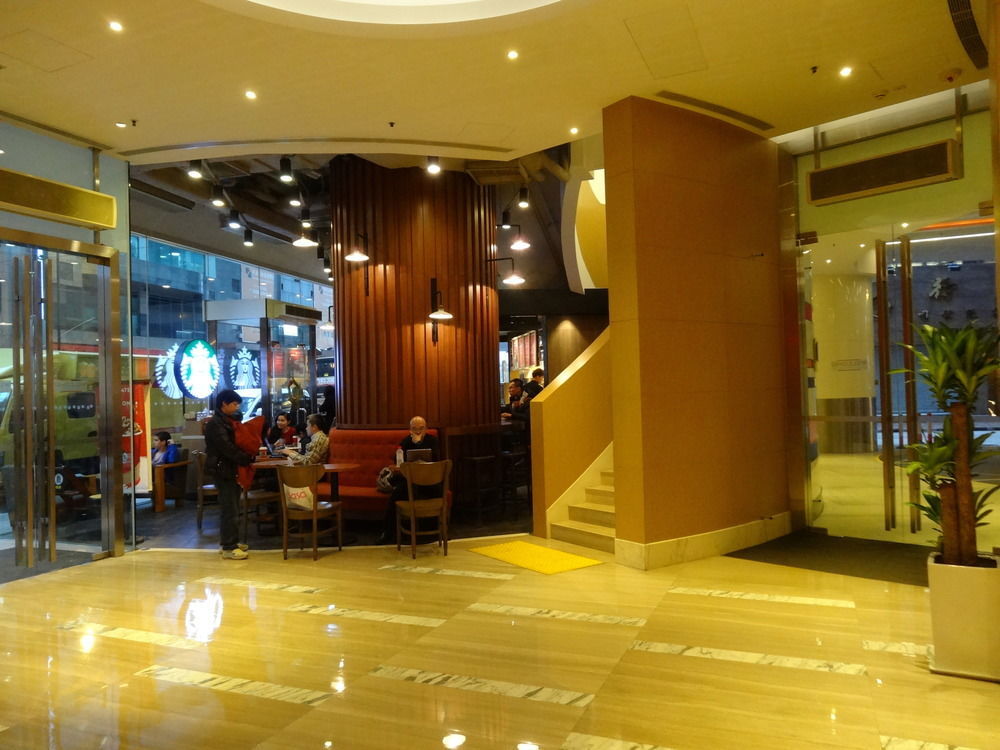 Ibis & Sheung Wan 3*